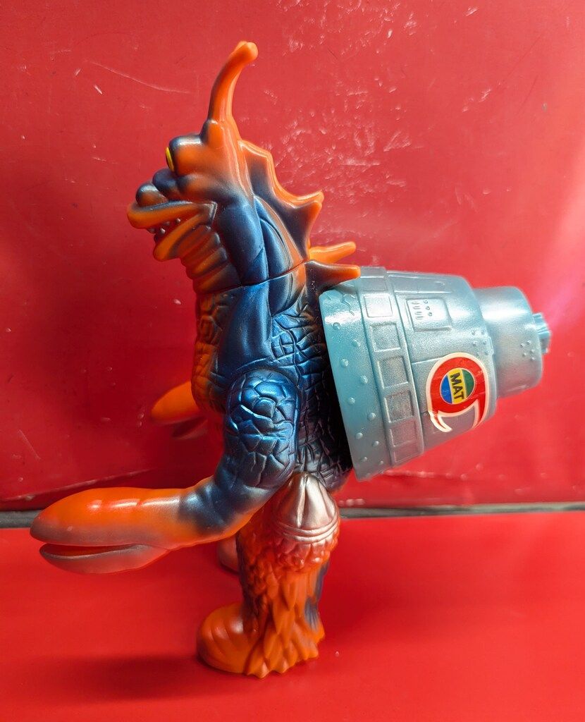 M1号 ブルマァクタイプの怪獣シリーズ ヤドカリン - メルカリ