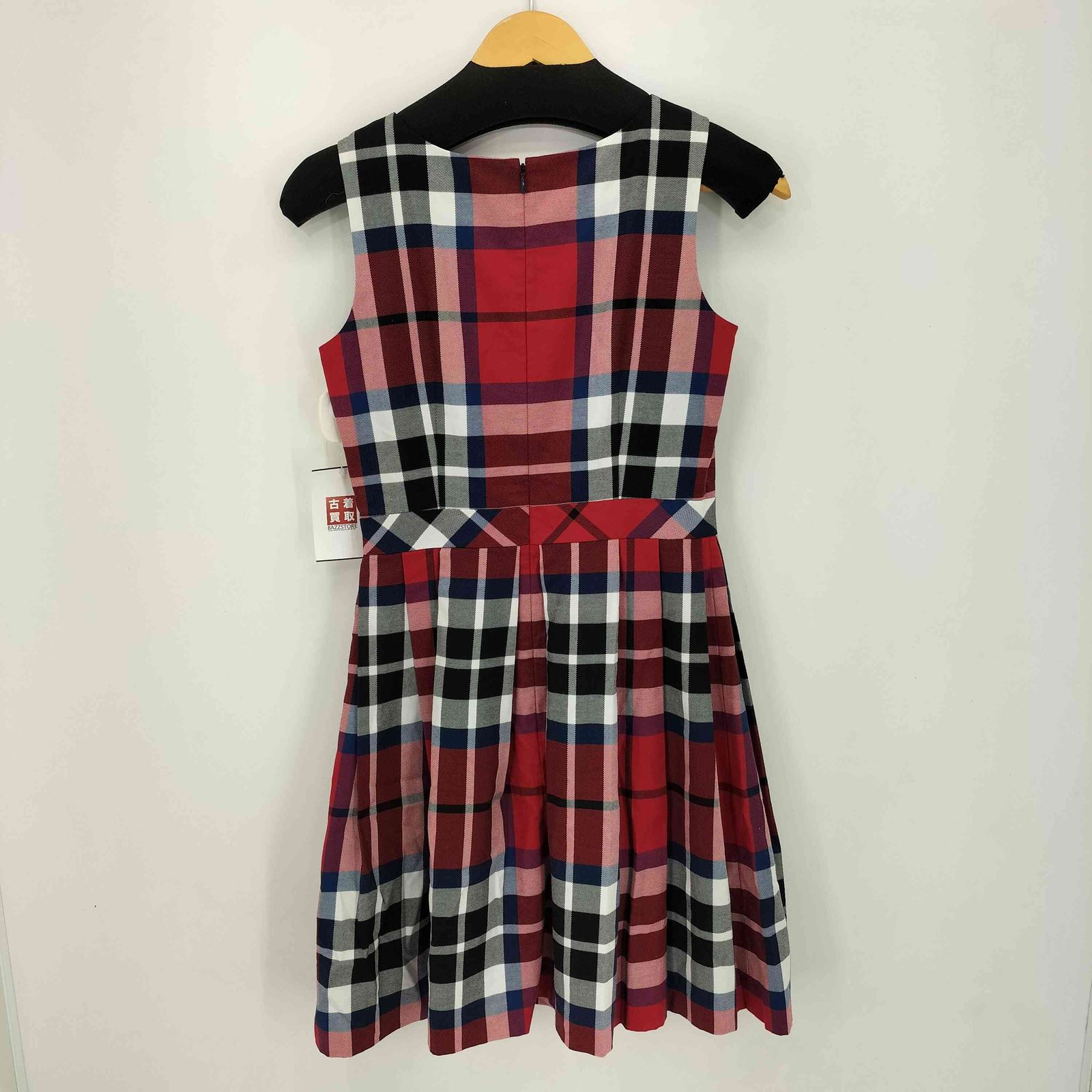 ブルーレーベルクレストブリッジ BLUE LABEL CRESTBRIDGE