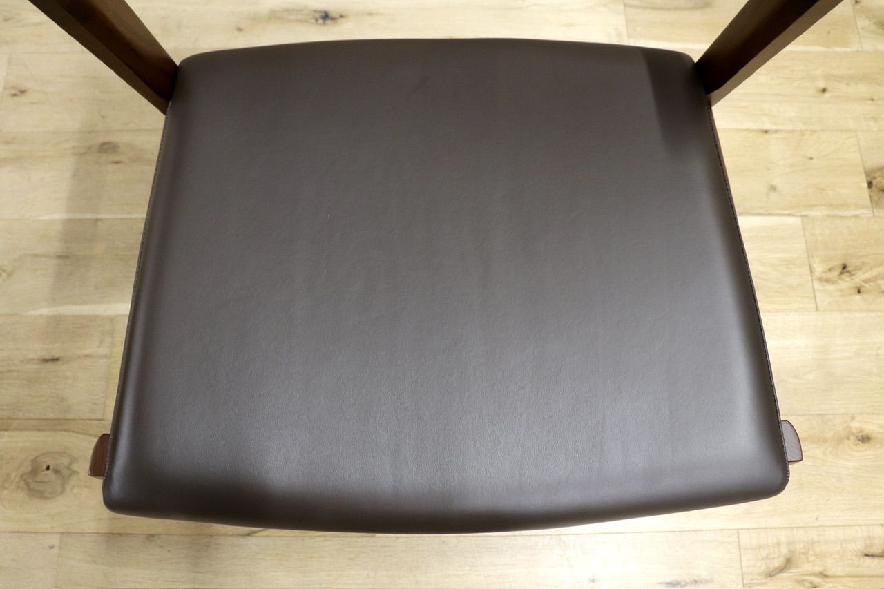 GMIS266B FUJI FURNITURE 冨士ファニチア Koti D03780 ワイドアームレスチェア 2脚セット ウォールナット 定価約26万 MARWIL-DEMENAGEMENTS_CH