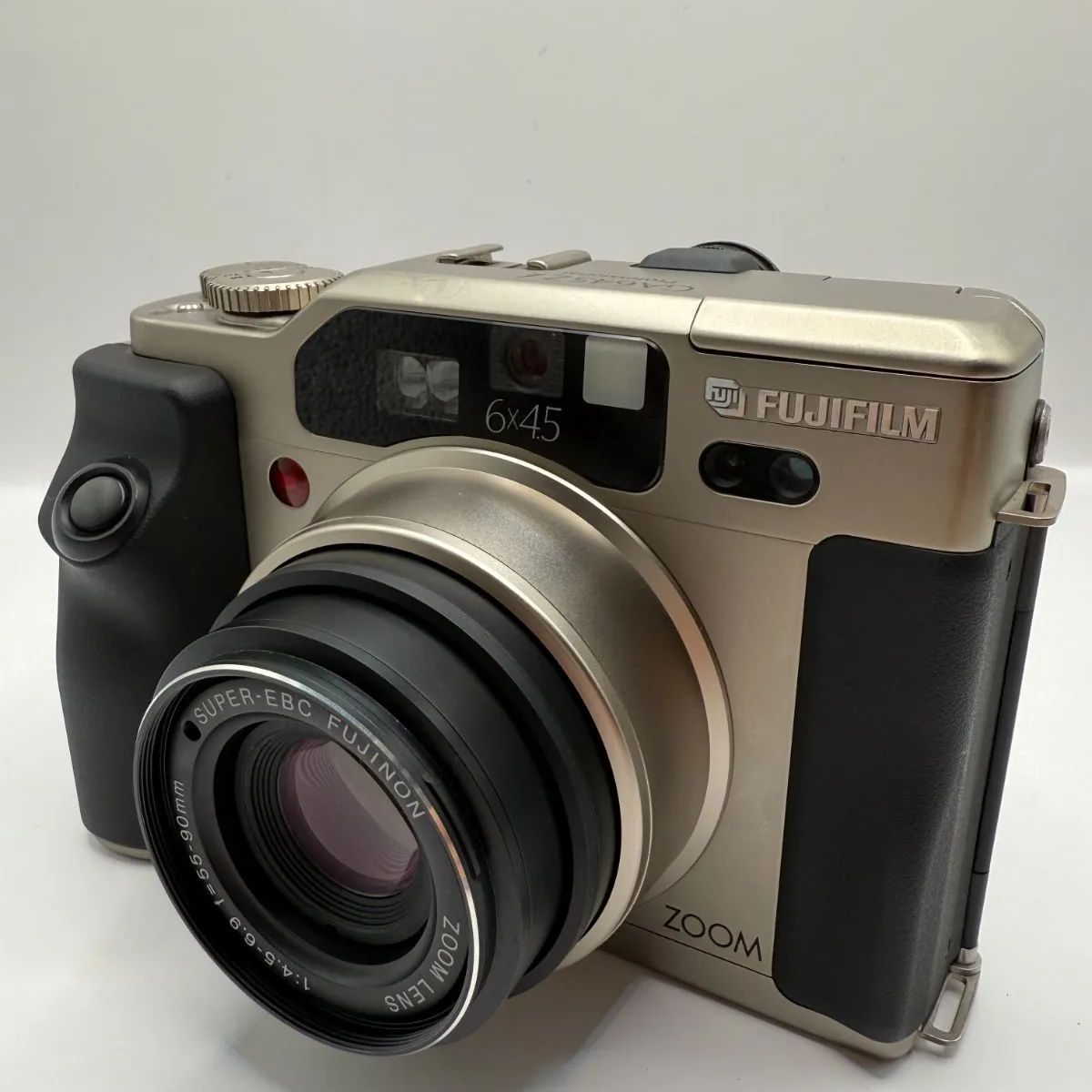 Fujifilm GA645Zi Professional 中判フィルムカメラ fujifilm GA645