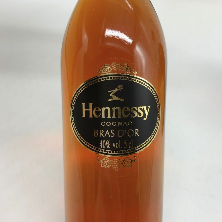 Hennessey ヘネシー ミニチュアボトル5本セット ヘネシー ミニボトル 5本セット 50ml 40%【B4】 - メルカリ