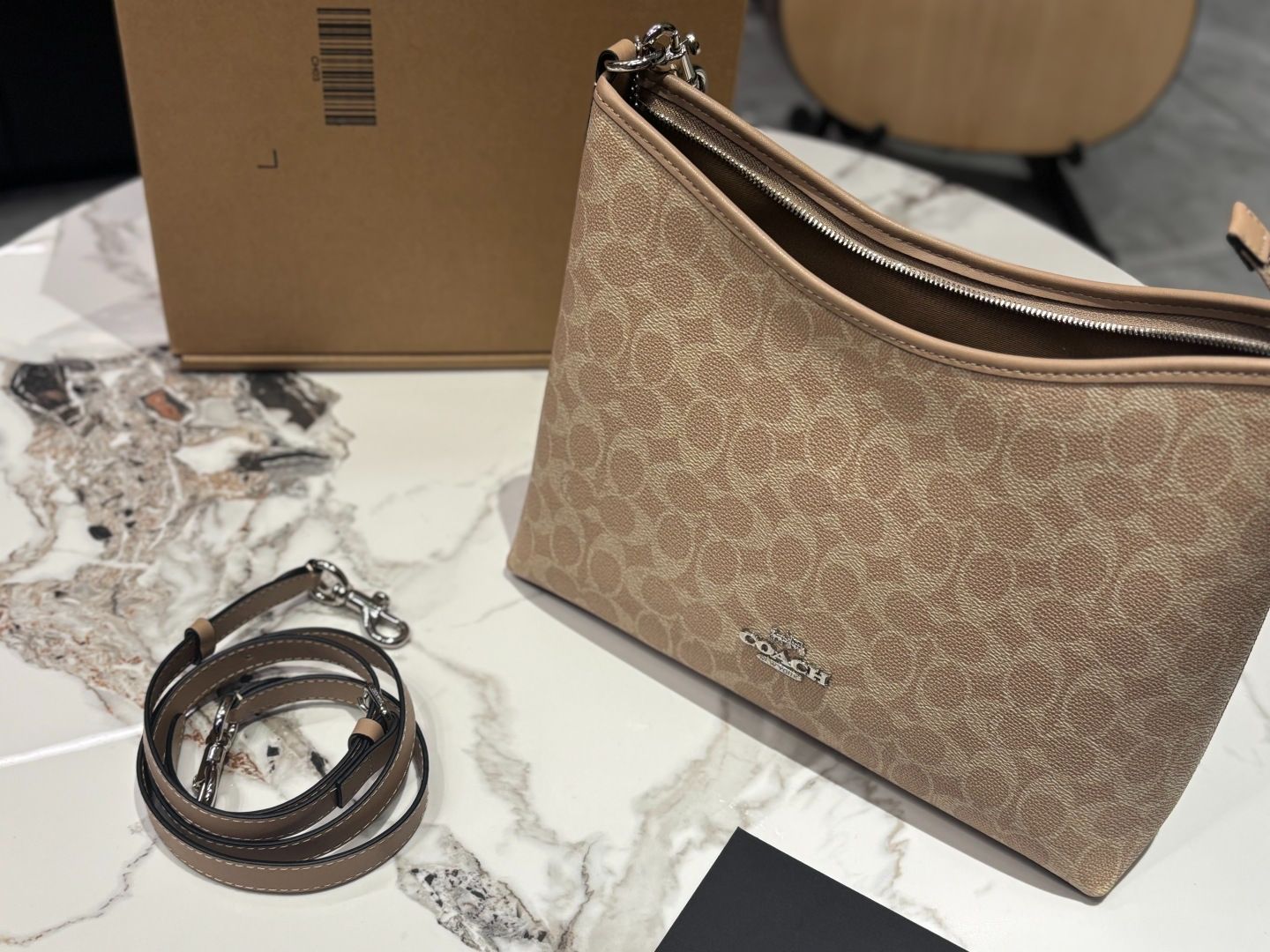 今日特価】COACH Laurel Hobo Bag - コーチ ローレル ホボバッグ