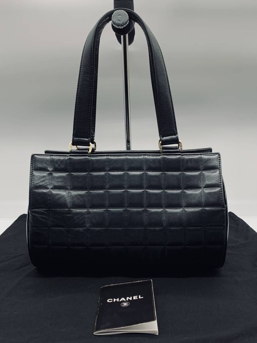 CHANEL 美品！格安！シャネル チョコバー ラムスキン レザー