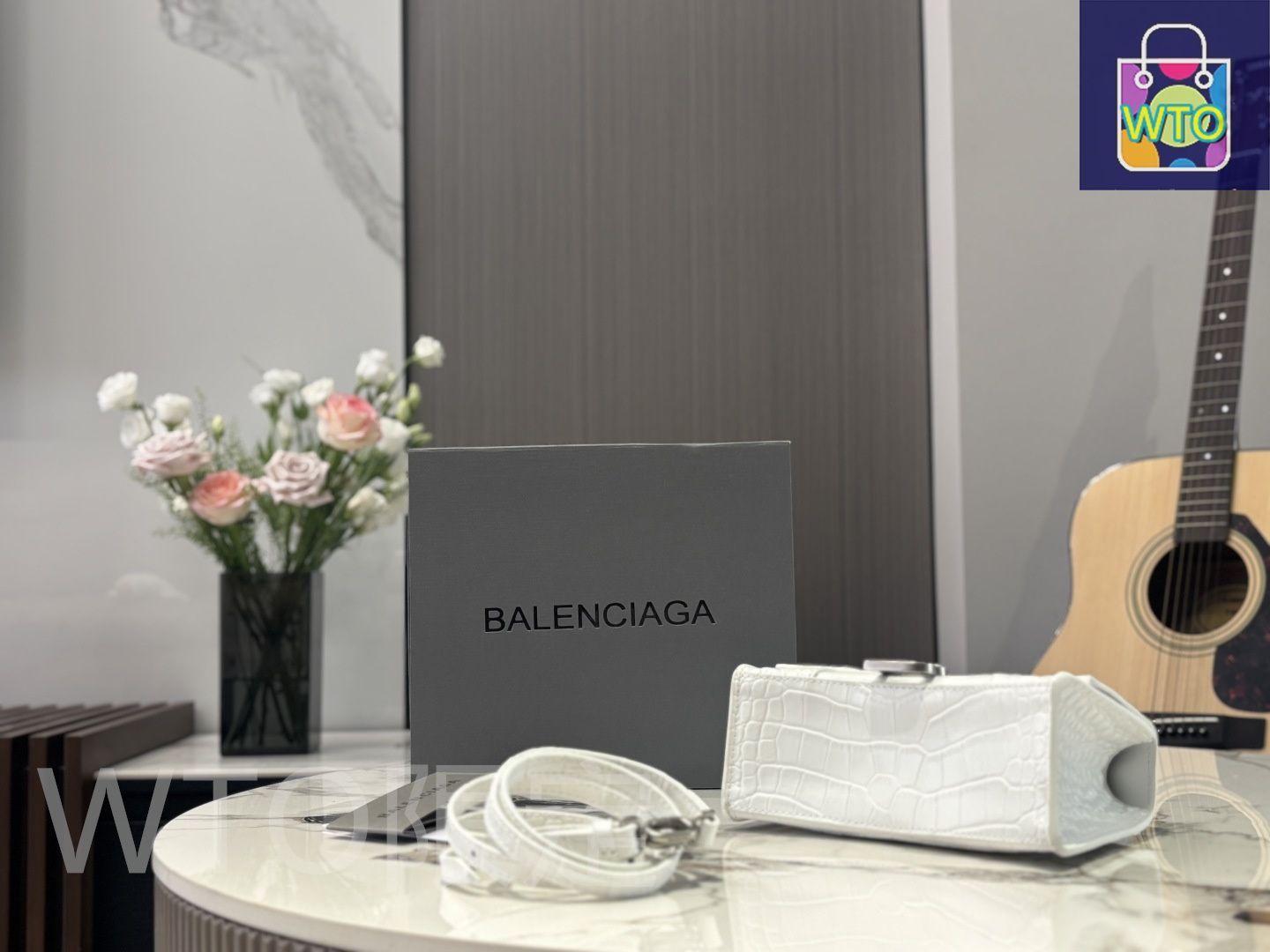 今日特価】Balenciaga バレンシアガ アワーグラス ハンドバッグ