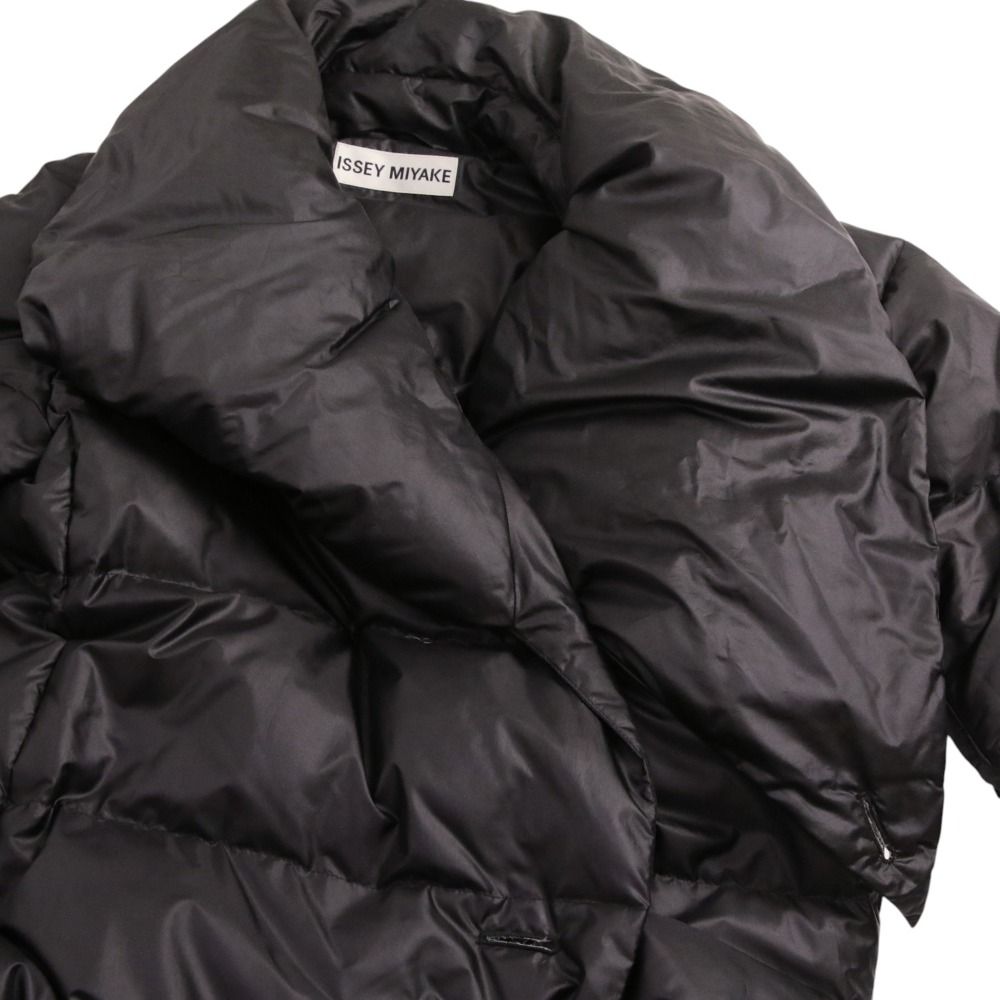 美品 ISSEY MIYAKE イッセイミヤケ ショールカラー ロングダウン