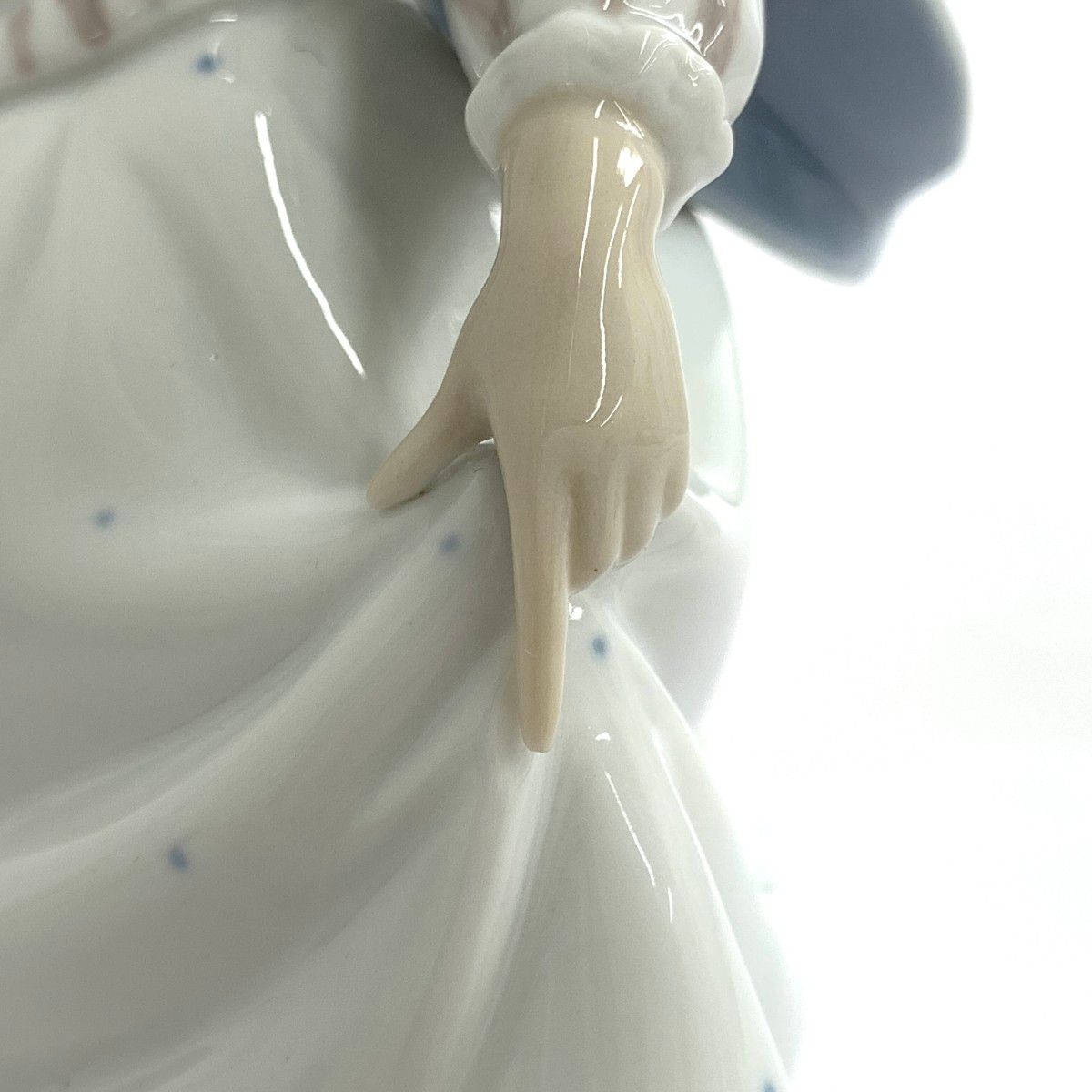リヤドロ 陶器 シンデレラ シンデレラ<王宮への一歩> =Limited Edition= | リヤドロ公式