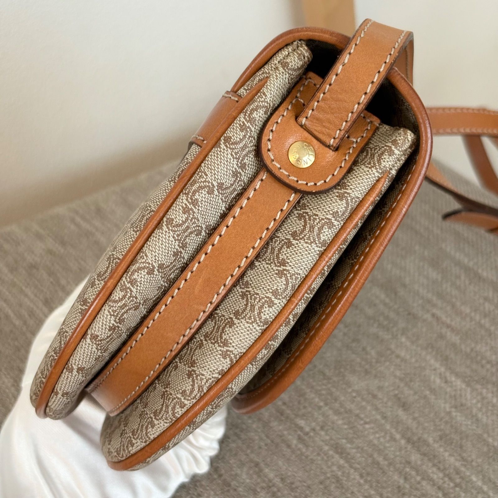 ⭐CELINE⭐美品　トリオンフ　マカダム　ショルダーバッグ　ブラウン×ベージュ 極美品】セリーヌ マカダム ショルダー バッグ トリオンフ 斜め