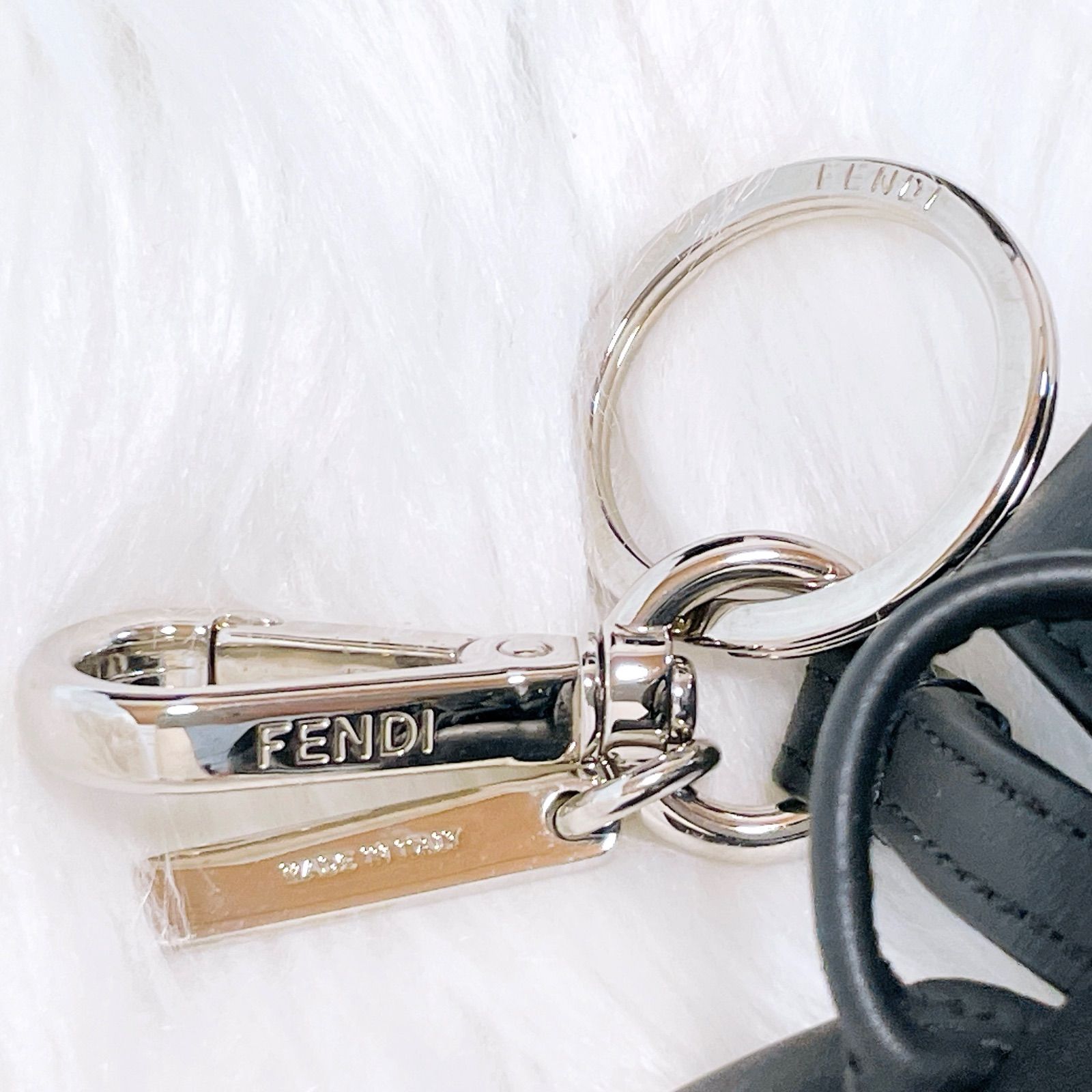 フェンディ 7AR507 ナイロンレザー　バグズバッグ　チャーム フェンディ 7AR507 ナイロン レザー バグズバッグ チャーム 【公式通販】