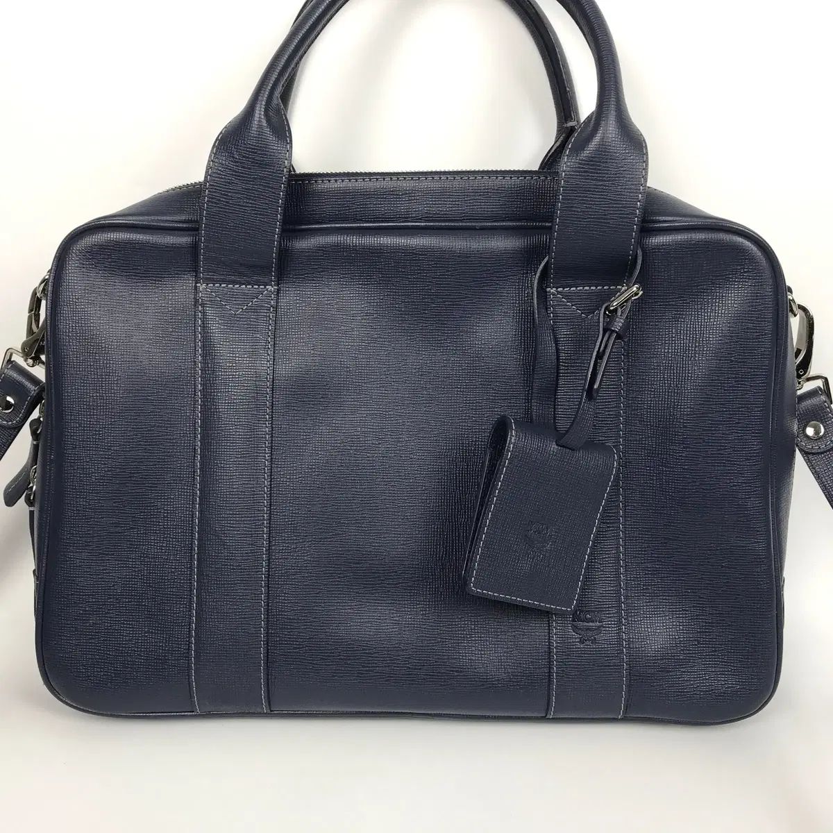 かぐれ　KAGURE 　ダウンジャケット ネイビー ショート丈 かぐれ kagureウールダウンショートジャケット ネイビー※クリーニング