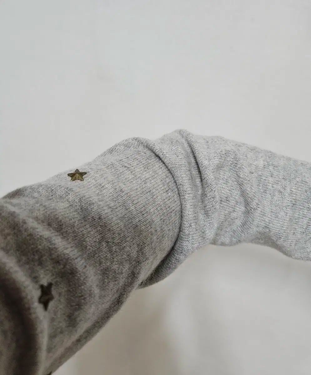 スタッズ 輸入ニット