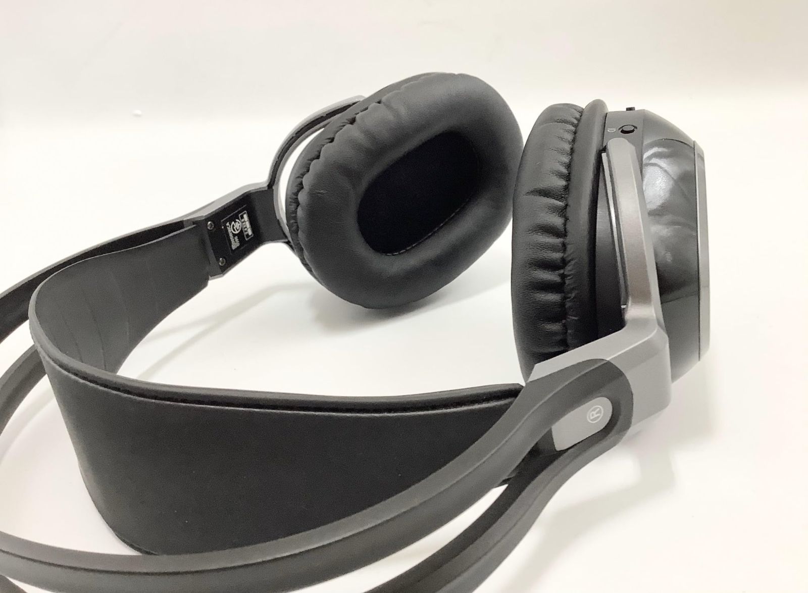 パナソニック デジタルワイヤレスサラウンドヘッドホンシステム RP