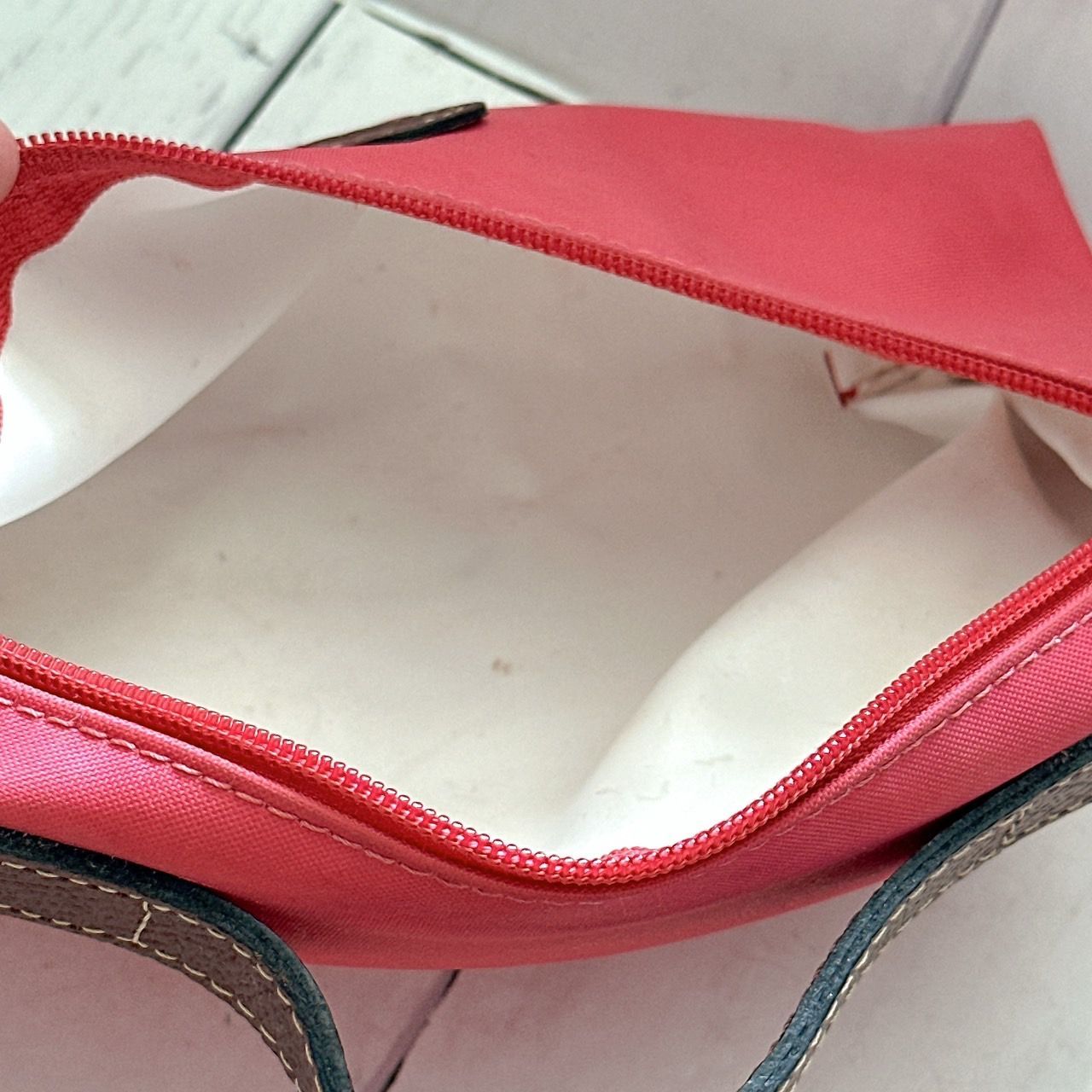ハンドル付き ロンシャン ナイロン ポーチ ピンク LONGCHAMP