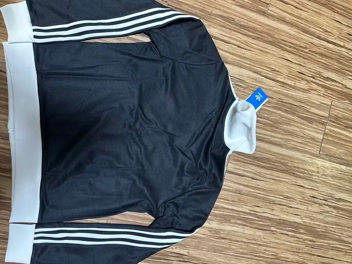 アディダス ジャージ ベッケンバウアー トラックジャージ