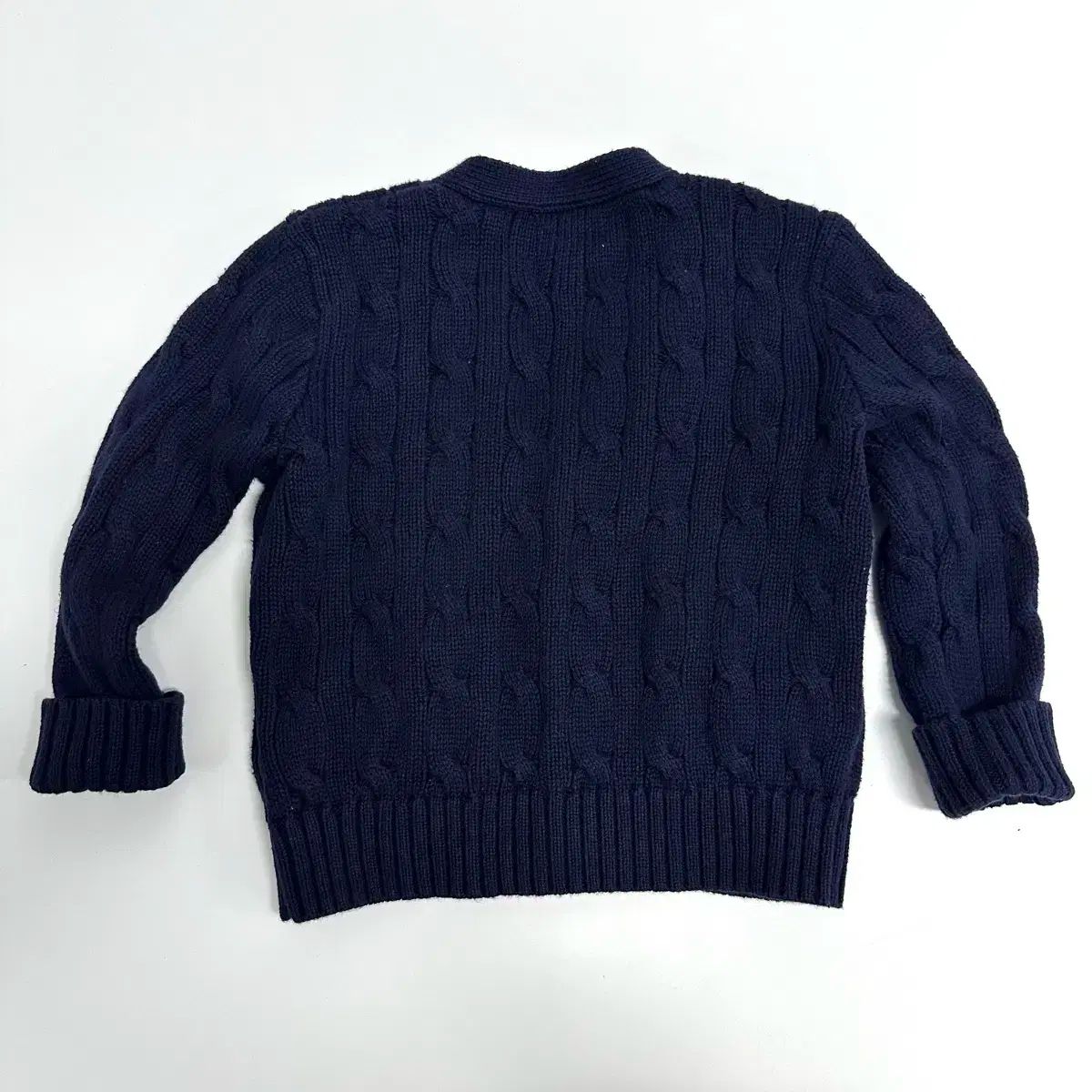 ケーブル カーディガン