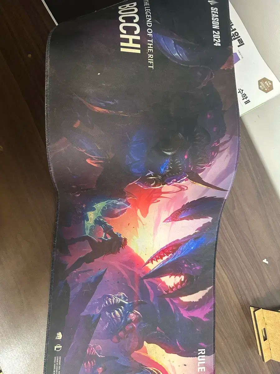 ボッチ イニシャル スタッズ付き ロールズ 版 ロングパッド 販売