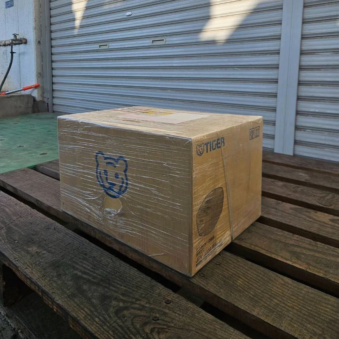 タイガー 遠赤5層土鍋コート釜 JPV-A100 WM マットホワイト 炊飯器 炊飯ジャー 電気炊飯器 IH炊飯器 JPV-A100-WM