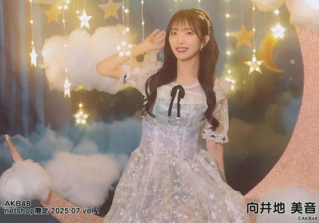 中古】生写真(AKB48・SKE48) AKB48/向井地美音/横型・膝上/AKB48 2025