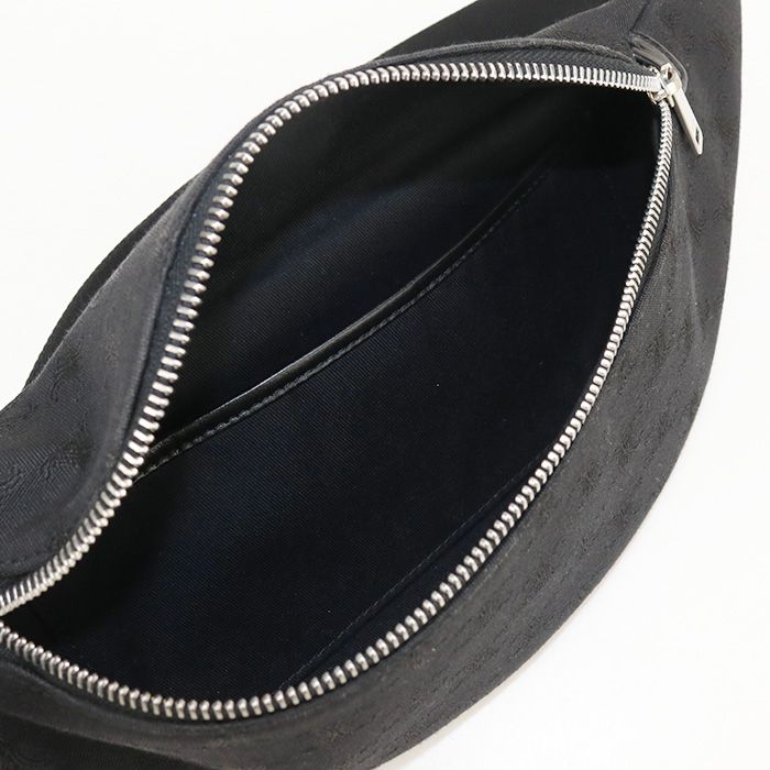 極美品　CELINE セリーヌ ボディバッグ トリオンフジャガード CELINE セリーヌ ベルトバッグ トリオンフ ジャガード ボディ