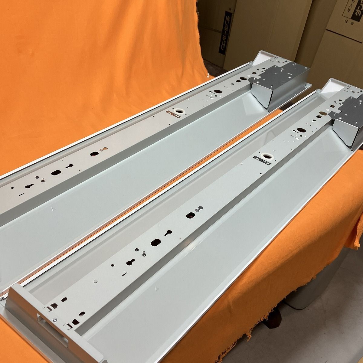LED非常用照明器具本体 2台セット