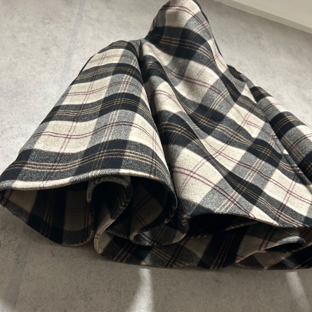 ZW ウール混紡チェック柄ケープ