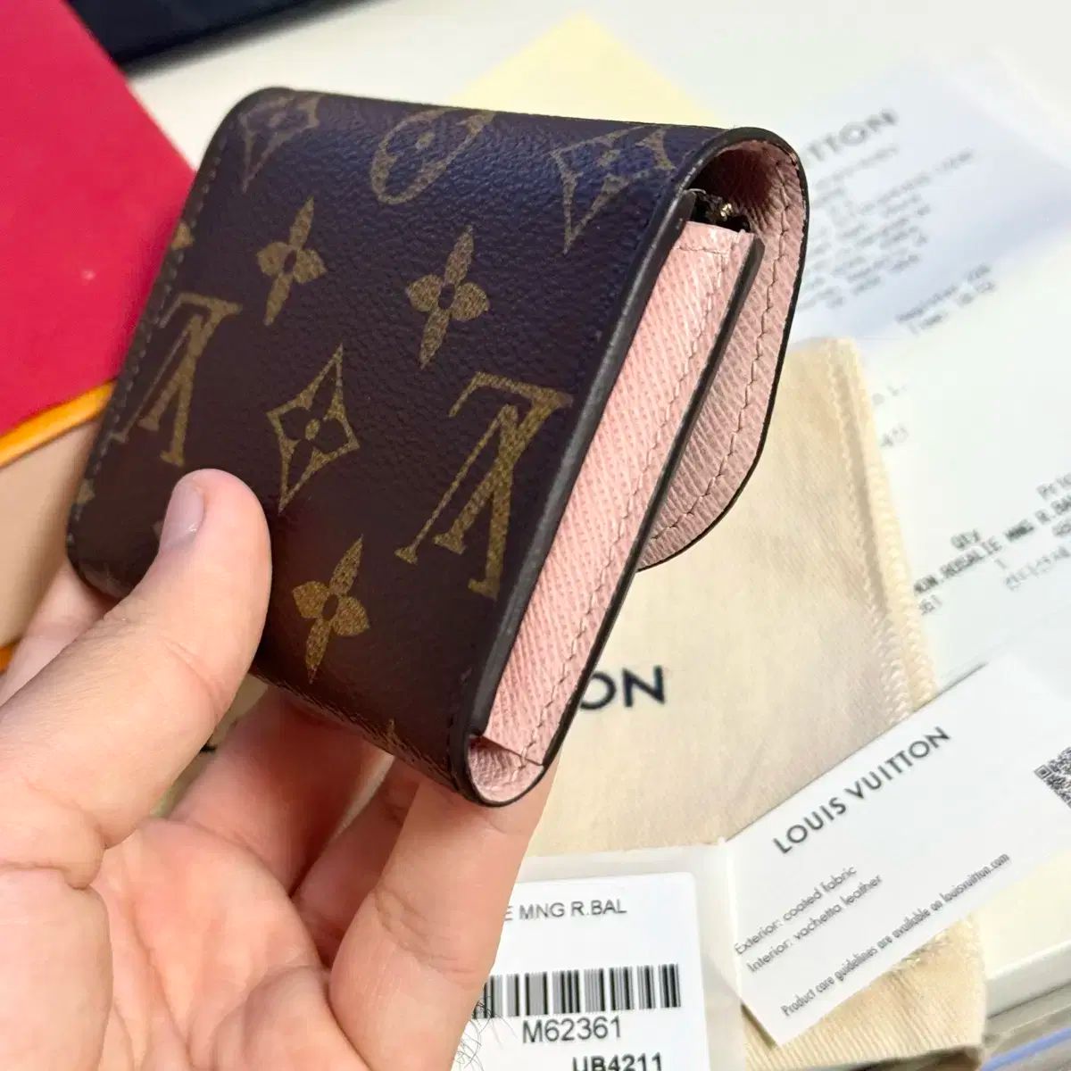正規品 Louis Vuitton(ルイヴィトン) モノグラム ロザリ 財布