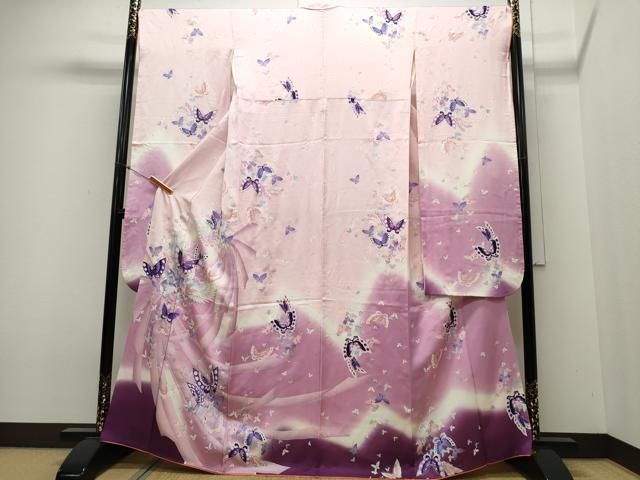 【華やか】⭐️金彩振袖⭐️縮緬⭐️雪輪重ね文様⭐️ 華やか】⭐️金彩振袖⭐️縮緬⭐️雪輪重ね文様⭐️