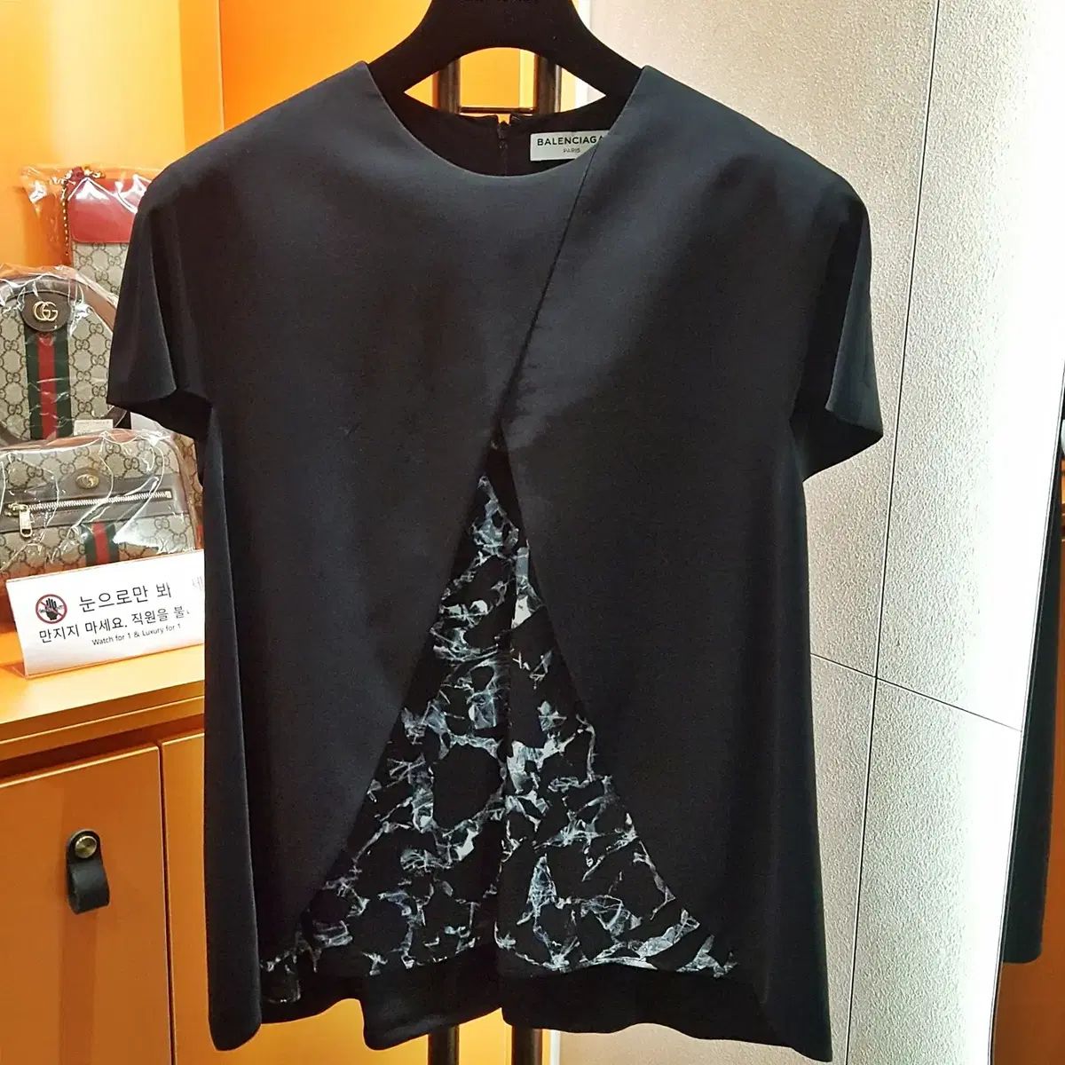 42サイズ バレンシアガ シルク ブラウス S級