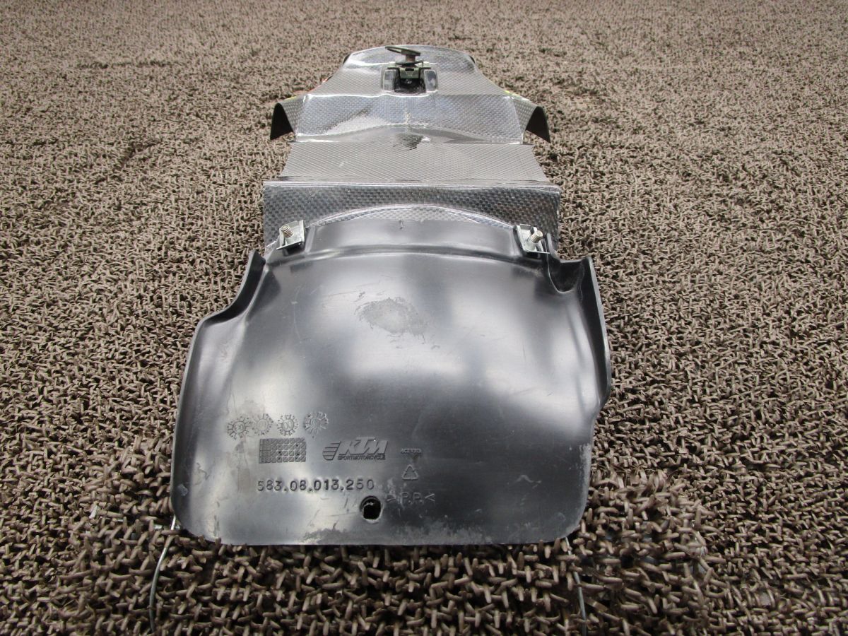 リアフェンダー