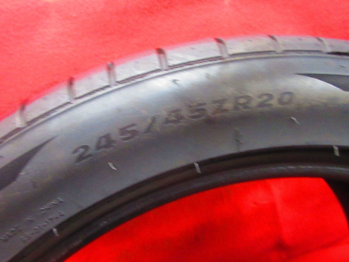 245 45R20