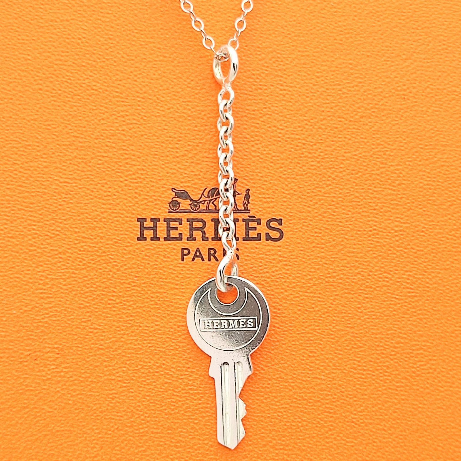 エルメス　シルバー　ペンダントチャーム　鍵 美品】エルメス HERMES キーモチーフ 鍵 ネックレストップ チャーム