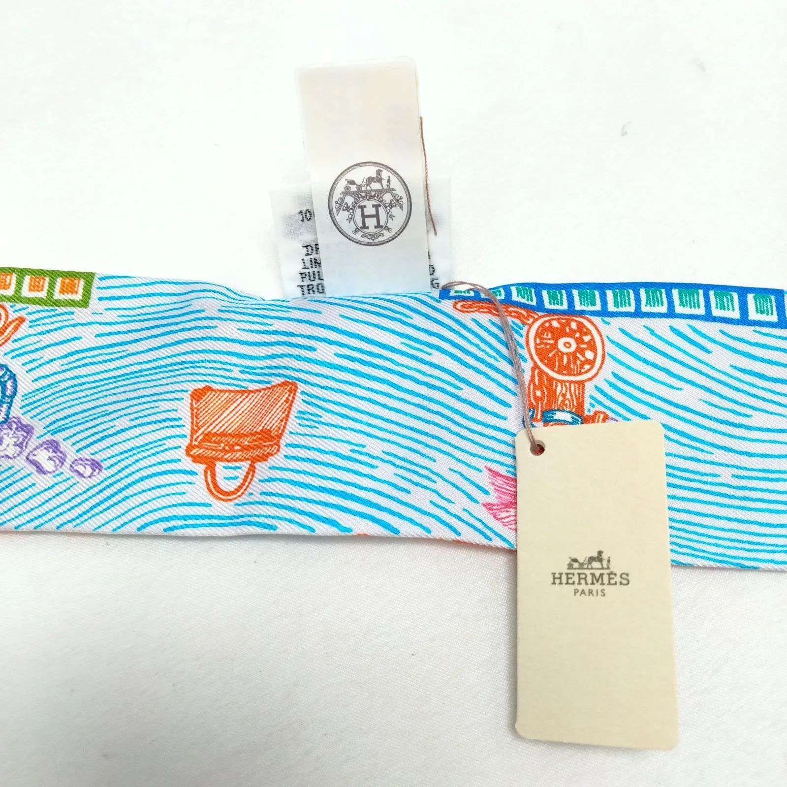 ✨️HERMES✨️エルメス ツイリー スーパー・シルク・クエスト