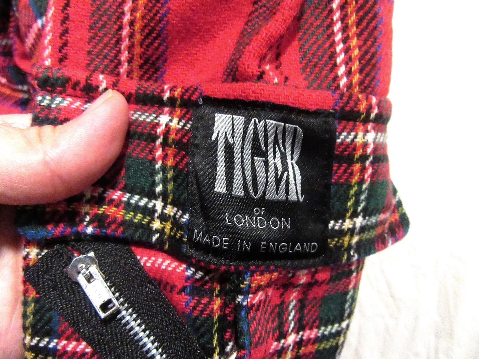 【新品未使用】Tiger of London 赤タータンチェックパンツ34￼ 新品未使用】Tiger of London 赤タータンチェックパンツ34￼