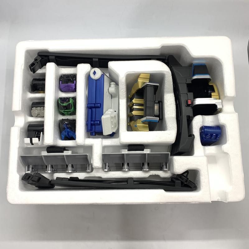中古】開封)CSM イクサベルト & イクサライザー[10] - メルカリ