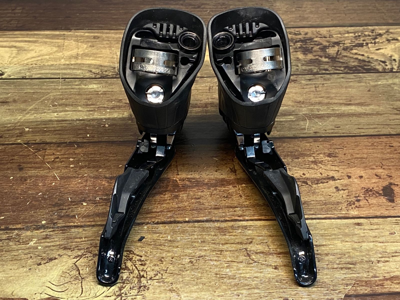 未使用品　SHIMANO 105 ST-R7020油圧 STI 2x11S Amazon.co.jp: シマノ SHIMANO 105 ST-R7020 油圧STIシフター