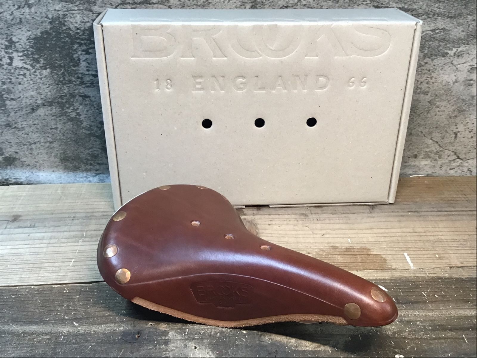 IS448 ブルックス BROOKS B17 SPECIAL サドル ブラウン - メルカリ