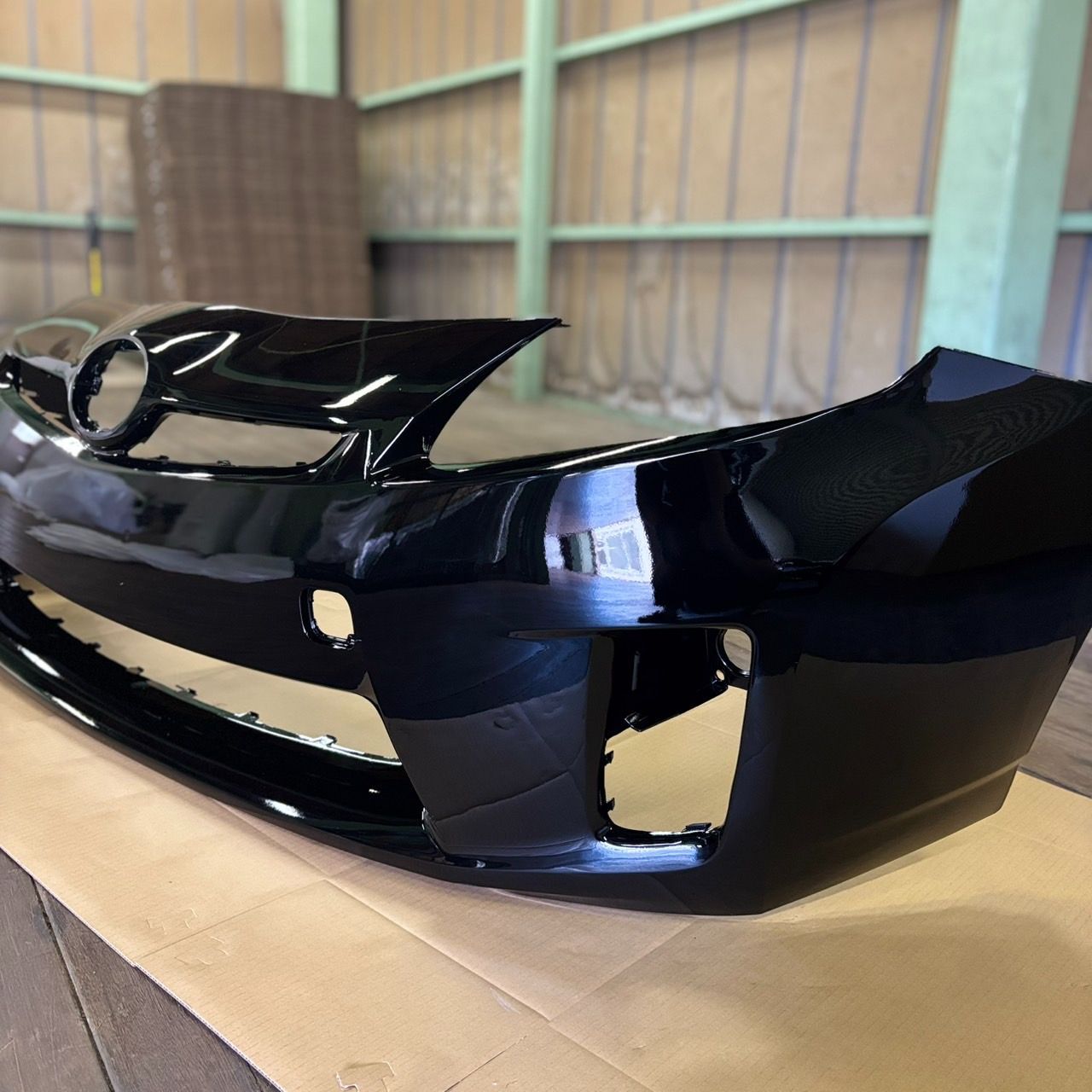 (62)30プリウス　社外前期フロントバンパー黒 TOYOTA 30系プリウス/30プリウス前期 フロントバンパー/ブラック