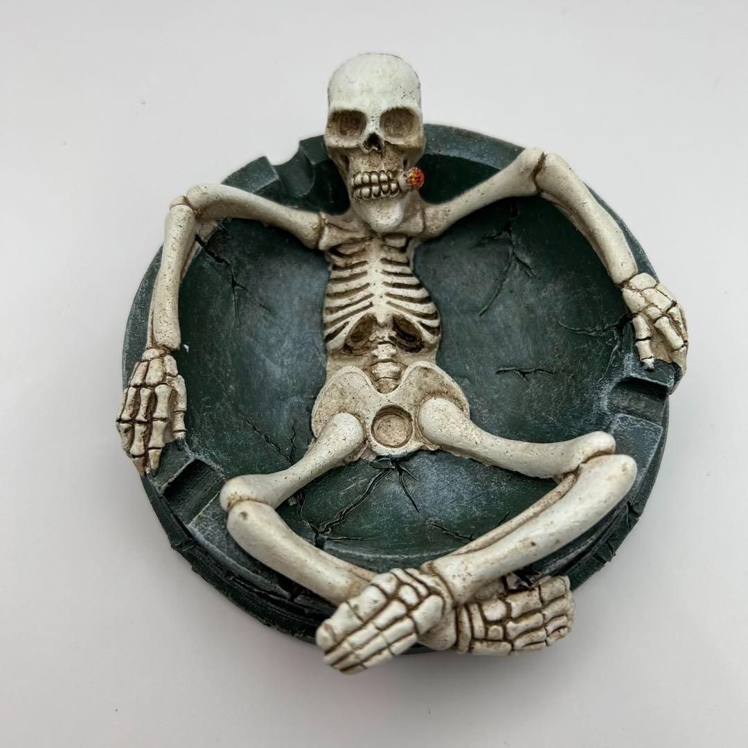 ガイコツの灰皿　置物　インテリア インテリア雑貨 インテリア小物 面白雑貨 おもしろ雑貨 灰皿