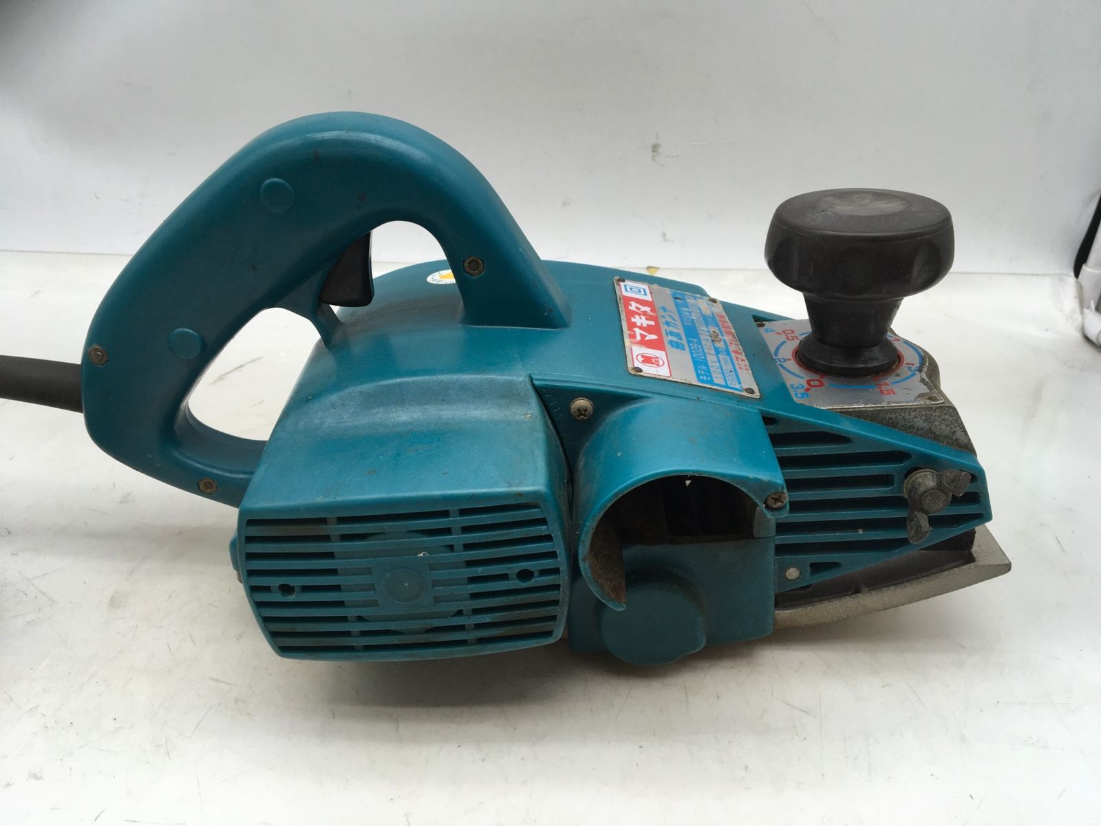 マキタ 110mm曲面カンナ