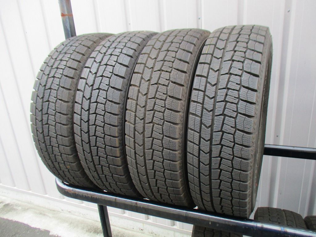 175 70R14 84Q ダンロップ WINTER MAXX WM02 スタッドレス 製 4本 T60440818 インボイス領収書発行