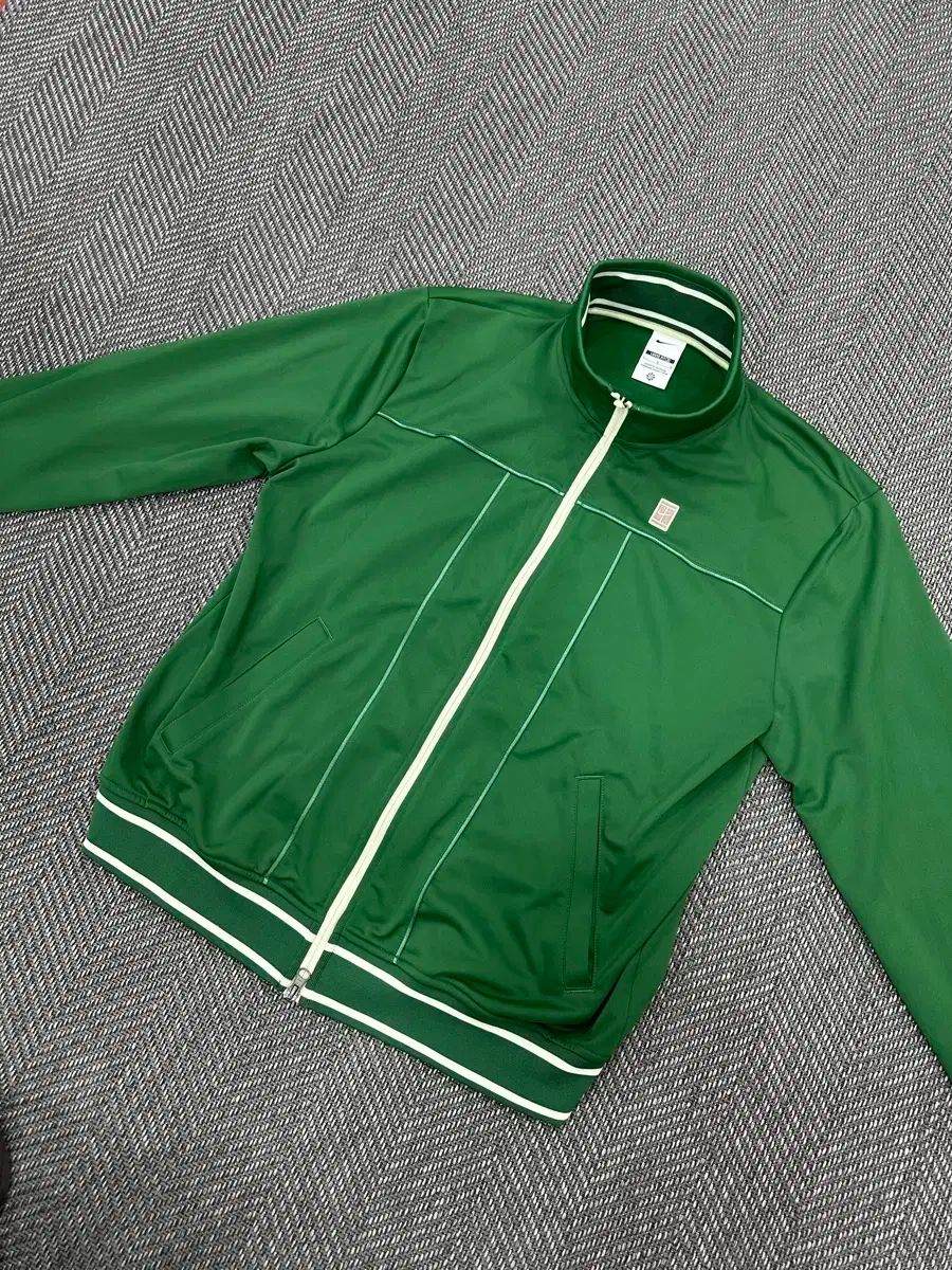 ナイキ コートヘリテイジ ジャージ グリーンL