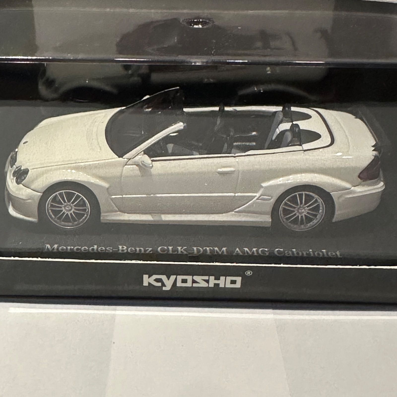 Mercedes-Benz CLK DTM AMG Cabriolet Street version 色：WHITE