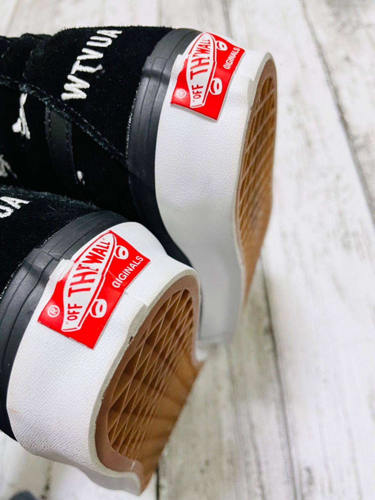 r*7様 wtaps vans スケートハイ　クロスボーン　キムタク着用 wtaps vans スケートハイ クロスボーン キムタク着用 - メルカリ