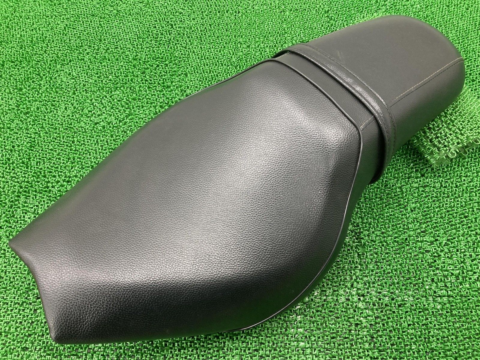 ホークII cb250t cb400t バブ 三段シート 白エナメル Yahoo