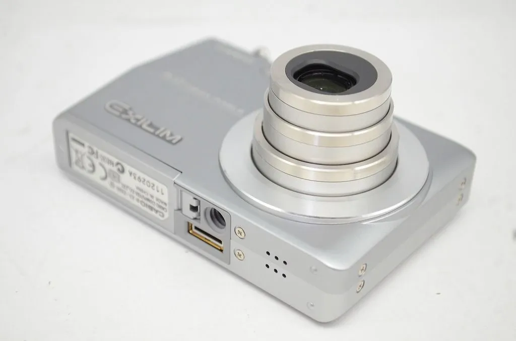 カシオ EXILIM ZOOM EX-Z500 オークション比較 - 価格.com