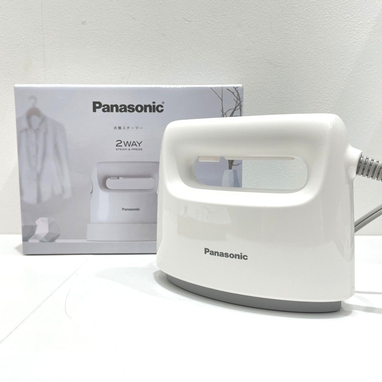 ☆Panasonic パナソニック 衣類スチーマー NI-FS420-W 2way