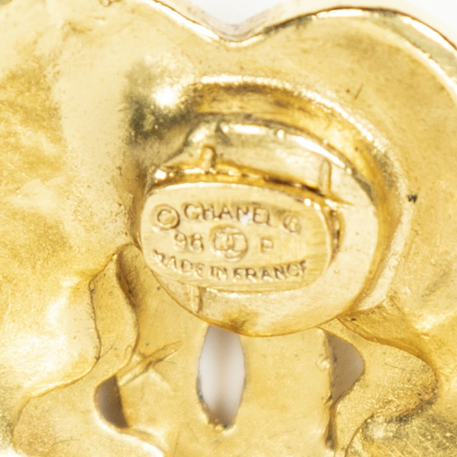 CHANEL シャネルCCカメリアクリップオンイヤリング金金メッキA NEXPOTALLINN_EU