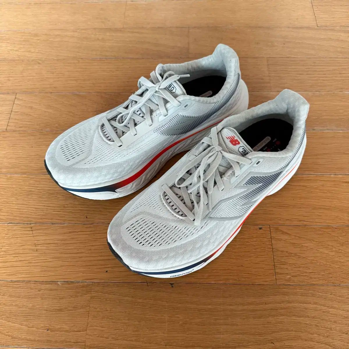 New Balance ニューバランス フレッシュフォーム X 1080 270