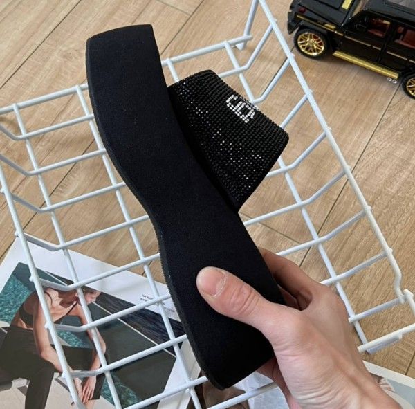 入手困難】アレキサンダーワンAlexanderWang 厚底サンダル ブラック