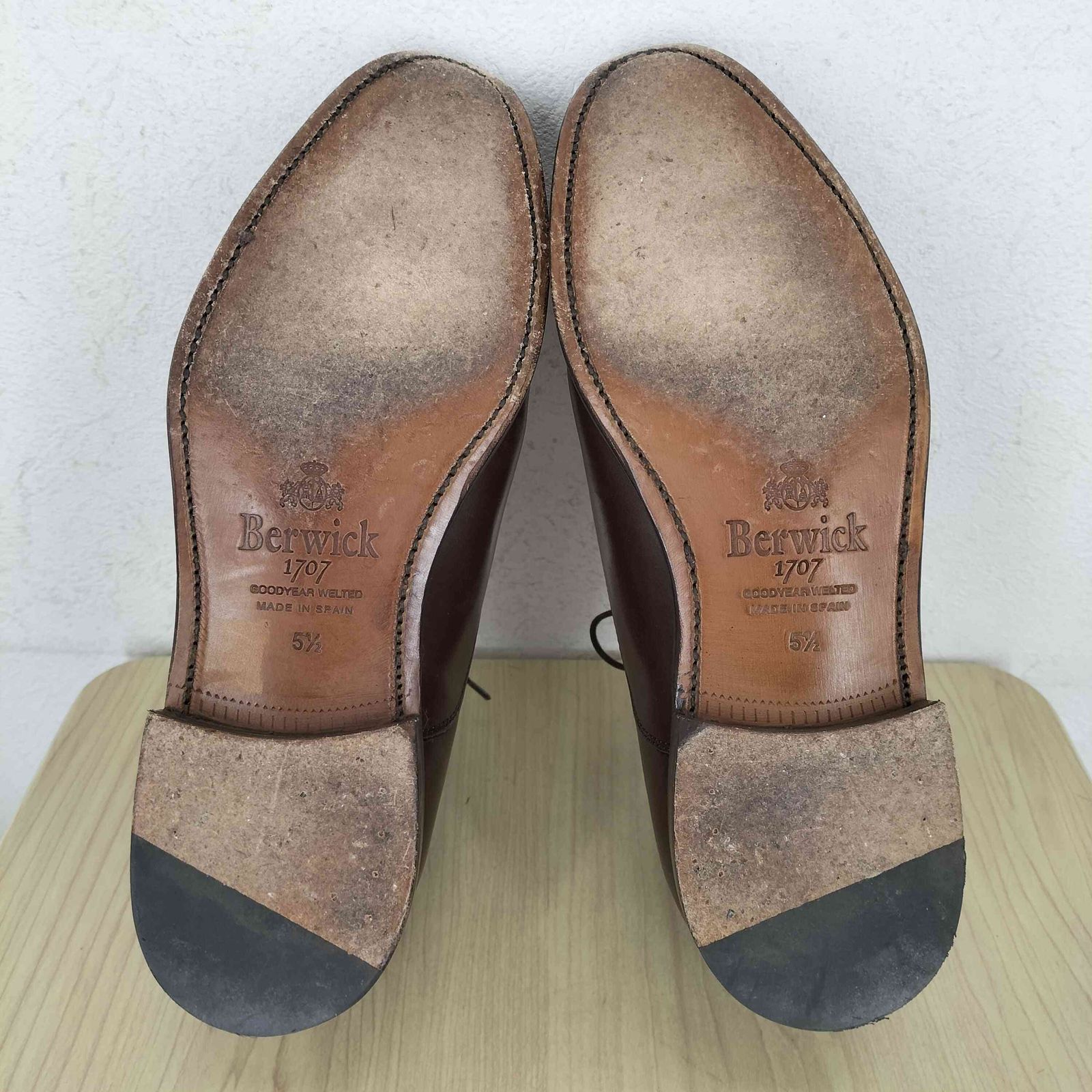 レザーシューズ