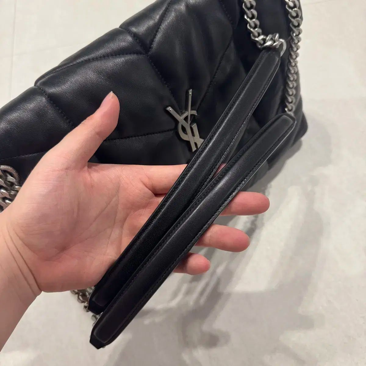 ★SAINT LAURENT★ルル キルティングプーパー ミディアム バッグ Saint Laurent(サンローラン) ルル キルティング プーパーバッグ